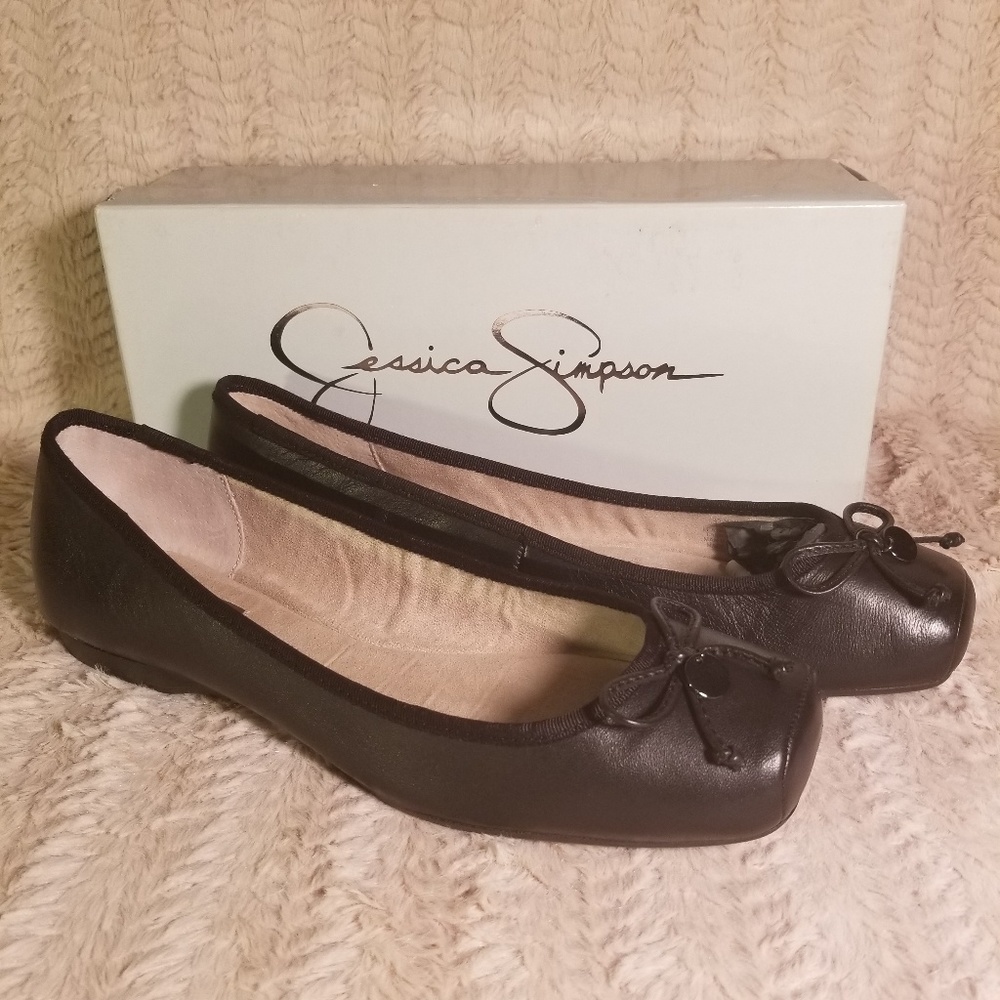 New! Jessica Simpson Manie Flat With Bow Tie/Logo